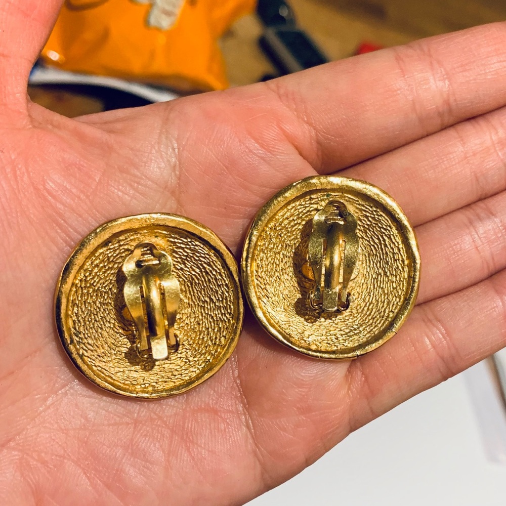 Vintage Chanel 31 Rue Cambon Earrings (SOLD) - Picture 4 of 7